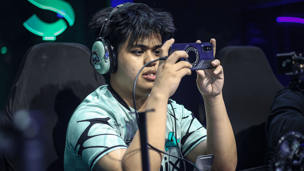 Aurora PH: From 0-4 to 4-0, M7 World Champions